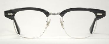 COMBO VINTAGE EYEGLASSES FRONT photo, under 350 kb