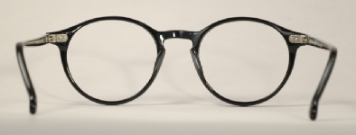 PLASTIC VINTAGE EYEGLASSES BACK photo, under 350 kb