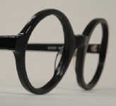PLASTIC VINTAGE EYEGLASSES ANGLE photo, under 350 kb