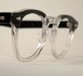 PLASTIC VINTAGE EYEGLASSES ANGLE photo, under 350 kb