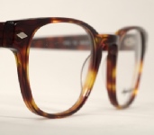 PLASTIC VINTAGE EYEGLASSES ANGLE photo, under 350 kb