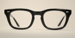 PLASTIC VINTAGE EYEGLASSES FRONT photo, under 350 kb