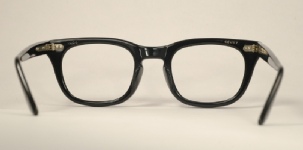 PLASTIC VINTAGE EYEGLASSES BACK photo, under 350 kb