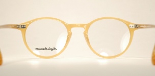 PLASTIC VINTAGE EYEGLASSES SIDE photo, under 350 kb