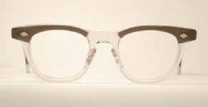 PLASTIC VINTAGE EYEGLASSES FRONT photo, under 350 kb