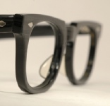 PLASTIC VINTAGE EYEGLASSES ANGLE photo, under 350 kb