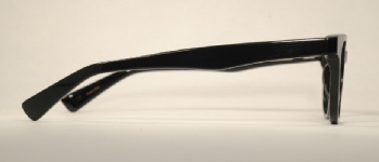 PLASTIC VINTAGE EYEGLASSES BRIDGE BACK photo, under 350 kb
