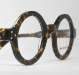 PLASTIC VINTAGE EYEGLASSES ANGLE photo, under 350 kb