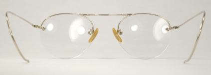 WIRE VINTAGE EYEGLASSES BACK photo, under 350 kb