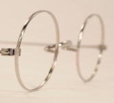 WIRE VINTAGE EYEGLASSES ANGLE photo, under 350 kb