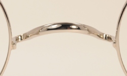 WIRE VINTAGE EYEGLASSES BRIDGE photo, under 350 kb