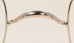 WIRE VINTAGE EYEGLASSES BRIDGE photo, under 350 kb