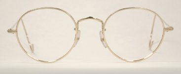 WIRE VINTAGE EYEGLASSES FRONT photo, under 350 kb