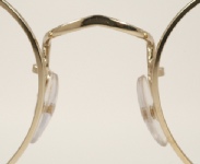 WIRE VINTAGE EYEGLASSES BRIDGE photo, under 350 kb