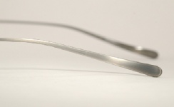 WIRE VINTAGE EYEGLASSES TIPS photo, under 350 kb