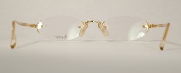WIRE VINTAGE EYEGLASSES BACK photo, under 350 kb