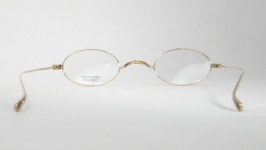WIRE VINTAGE EYEGLASSES BACK photo, under 350 kb