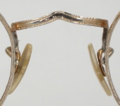 WIRE VINTAGE EYEGLASSES BRIDGE photo, under 350 kb
