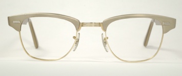 COMBO VINTAGE EYEGLASSES FRONT photo, under 350 kb