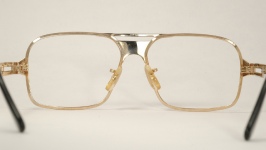 METAL VINTAGE EYEGLASSES SIDE photo, under 350 kb