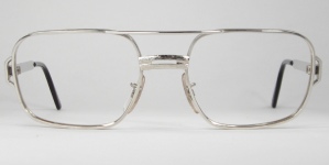 METAL VINTAGE EYEGLASSES FRONT photo, under 350 kb