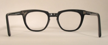 PLASTIC VINTAGE EYEGLASSES BACK photo, under 350 kb