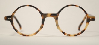 PLASTIC VINTAGE EYEGLASSES FRONT photo, under 350 kb