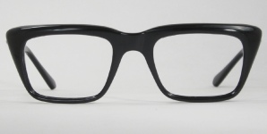 PLASTIC VINTAGE EYEGLASSES FRONT photo, under 350 kb