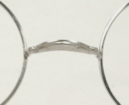 WIRE VINTAGE EYEGLASSES BRIDGE BACK photo, under 350 kb