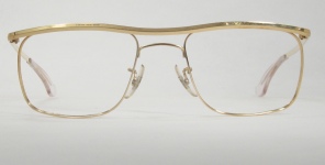 WIRE VINTAGE EYEGLASSES FRONT photo, under 350 kb