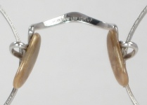 WIRE VINTAGE EYEGLASSES BRIDGE BACK photo, under 350 kb