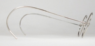 WIRE VINTAGE EYEGLASSES SIDE photo, under 350 kb